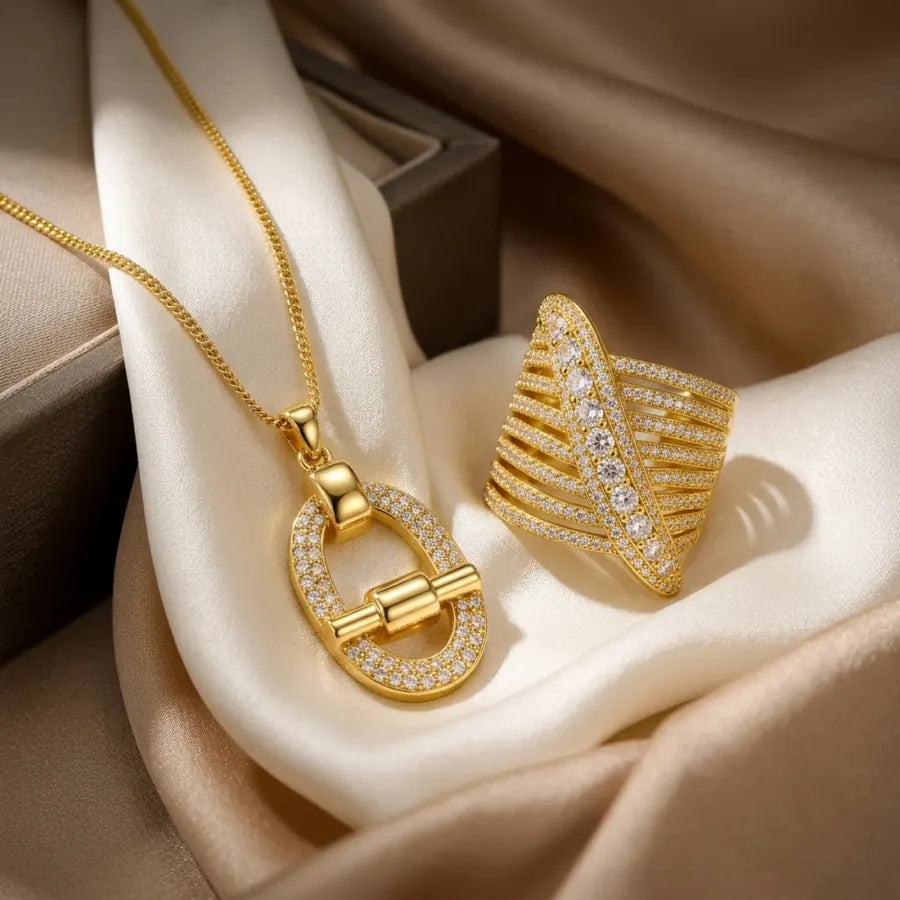 Avirena Equestrian Heritage Set